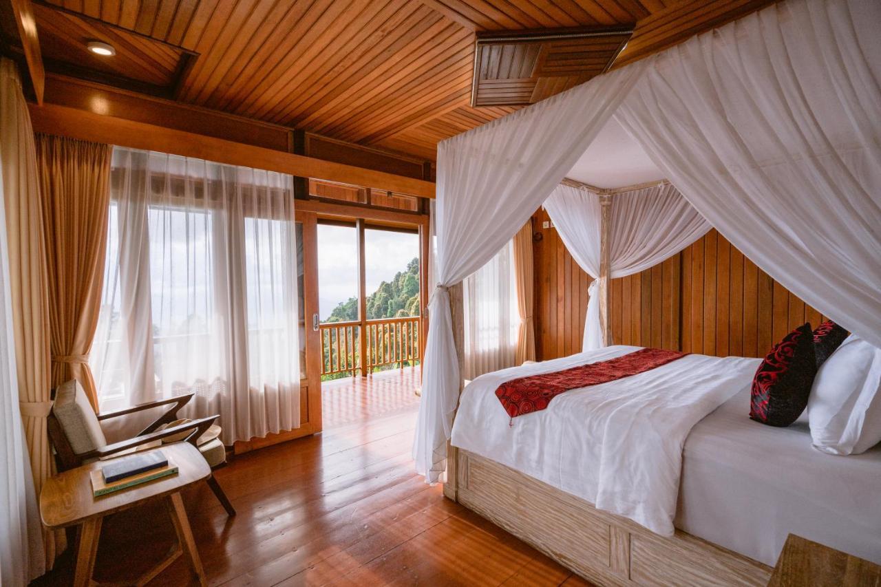 Munduk Menir Villas Exterior photo
