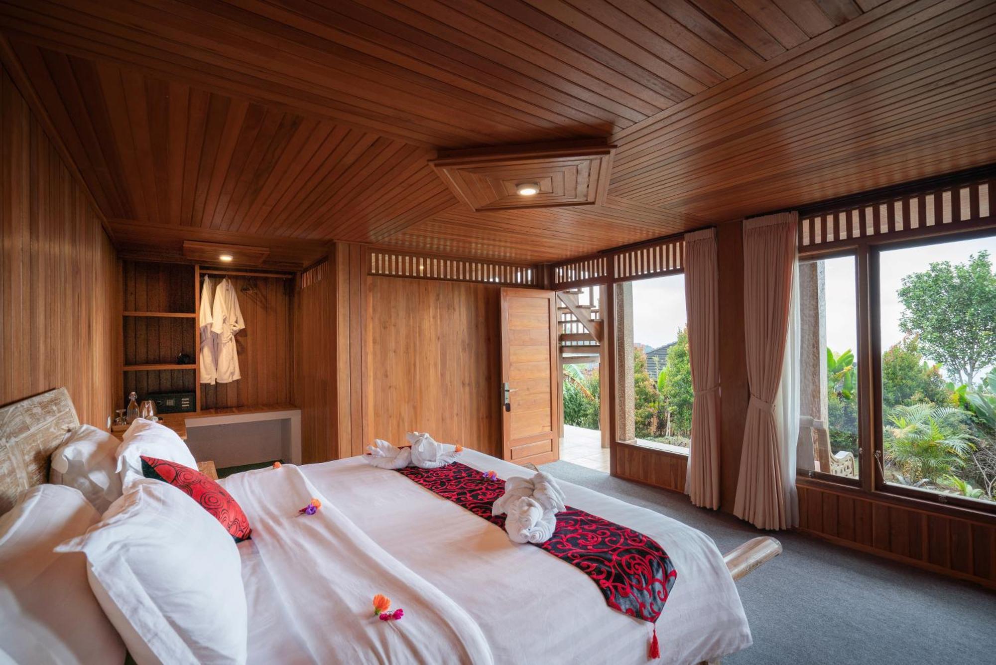 Munduk Menir Villas Exterior photo